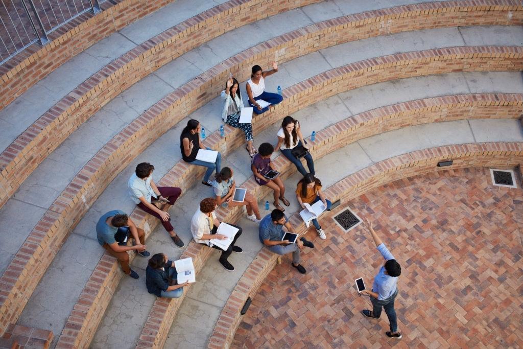 college vs university Australia